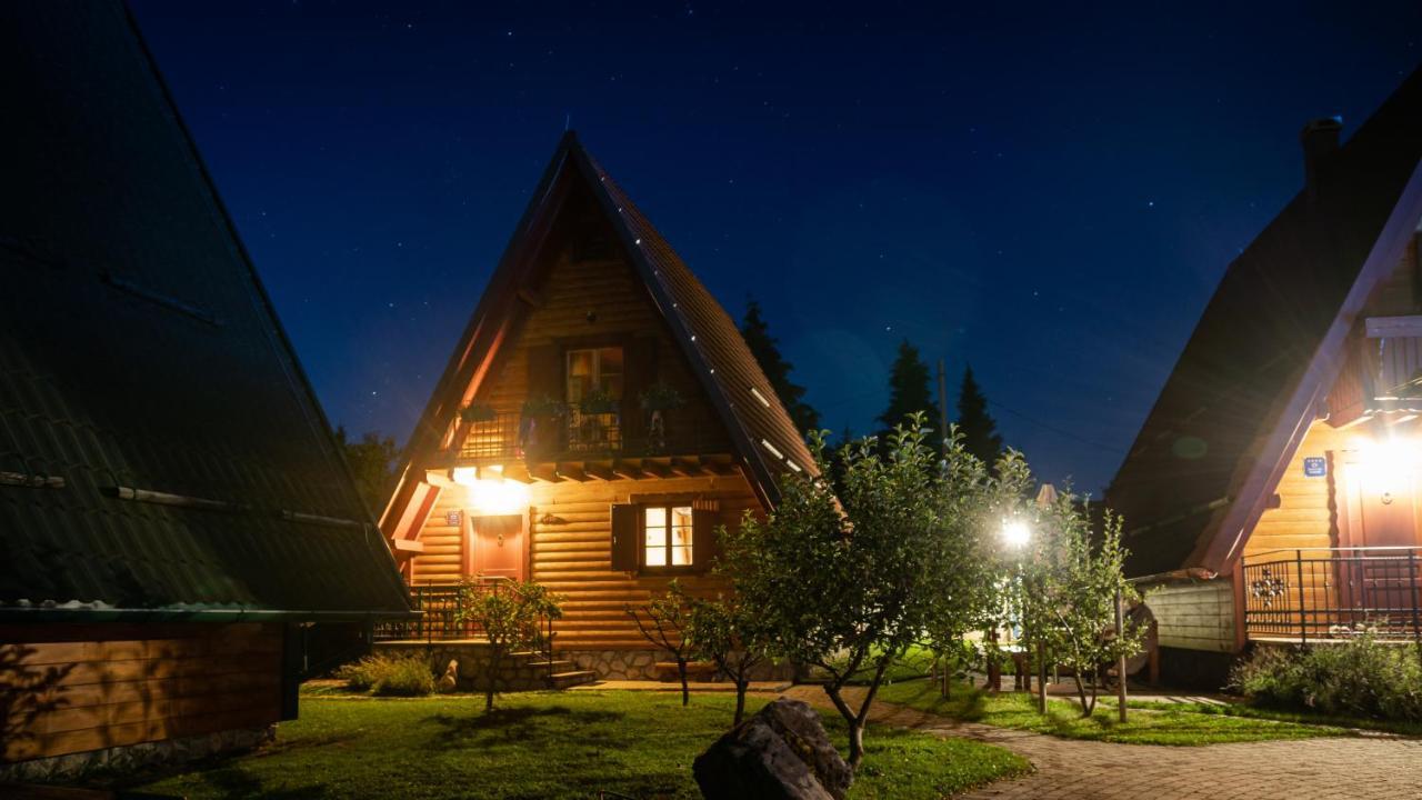 Chalets Runolist スリ・ルー エクステリア 写真